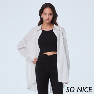 SO NICE【特惠】後開衩設計字母長版襯衫｜都會時尚女裝 【73341005】