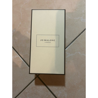 英國梨與小蒼蘭潤膚乳Jo Malone 英國梨與小蒼蘭潤膚乳