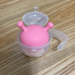 二手非全新 mombella 蘑菇固齒器 愛心洞洞款