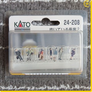 KATO 24-208 步行的乘客 2(1/150 N規鐵道人形人物場景情景造景旅客走路微型縮小袖珍手作模型)亞歐市集
