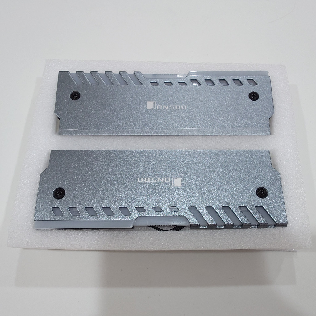[二手] 良品 JONSBO 喬思伯NC-2 RGB 鋁合金記憶體散熱片