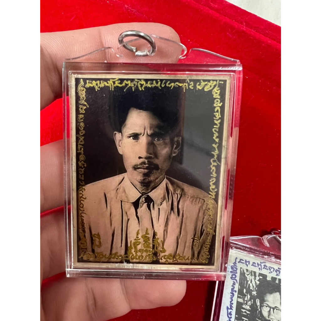 泰曦🇹🇭 當今刺符法術第一人 阿贊旁親筆畫符文 哈魯曼經文阿贊廳法照  「雙面簽字稀有版本」