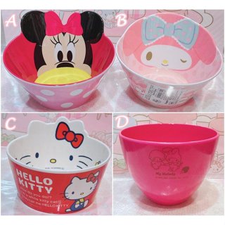 ♥小花花日本精品♥現貨 Hello Kitty 美樂蒂 米妮 美耐皿碗 飯碗 點心碗 造型碗~8