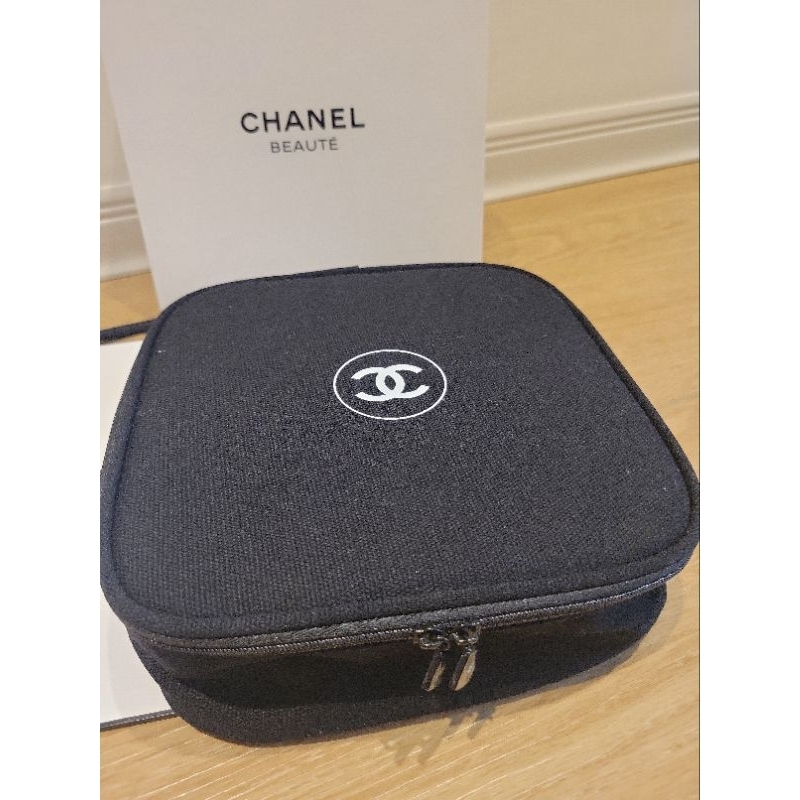 全新CHANEL 香奈兒限定VIP 年終禮大化妝盒