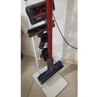 二手 Dyson V8 SV10K Slim Fluffy 輕量無線吸塵器/除蟎器含架子及其他配件