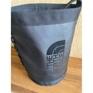 二手 The North Face 北面 斜揹包 水桶包 防撕裂 黑