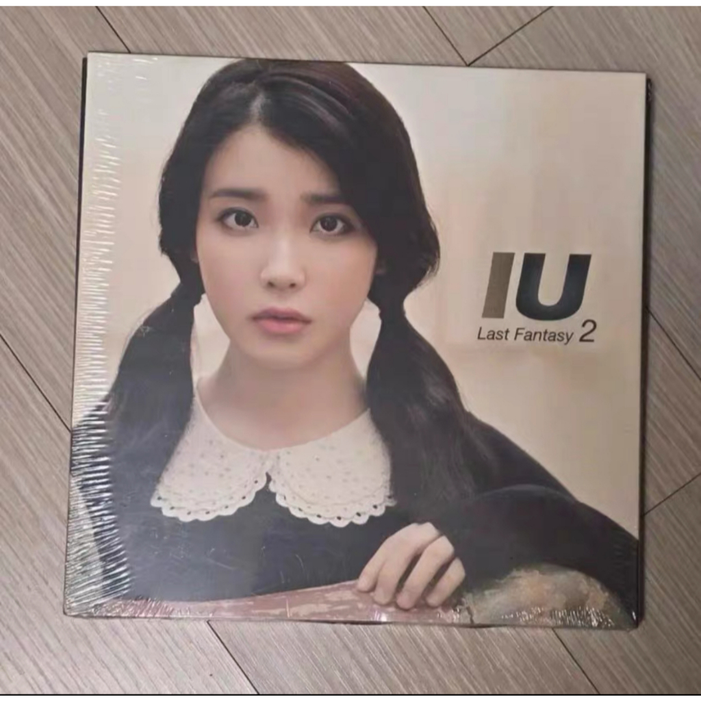 IU Last Fantasy 2 Special Edition 新品未開封 Rare IU Autographed Signed LAST FANTASY 2 Album (Legit IU