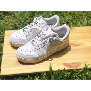 二手 NIKE AIR FORCE 1 鐵牌 全白 低筒 女鞋 25/8/40