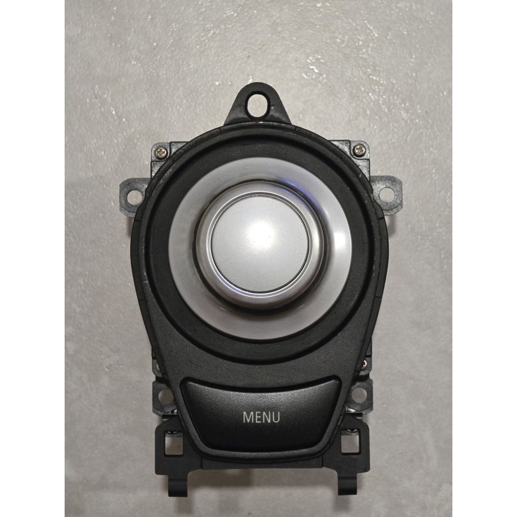 BMW E90 E91 E91 E87 E60 E61原廠idrive 操作鈕 美品