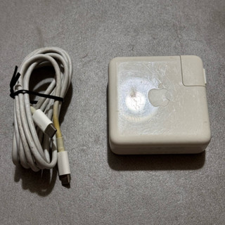原廠 APPLE 61W USB-C 電源轉接器 + USB-C to USB-C 充電線 傳輸線 二手 蘋果 充電器