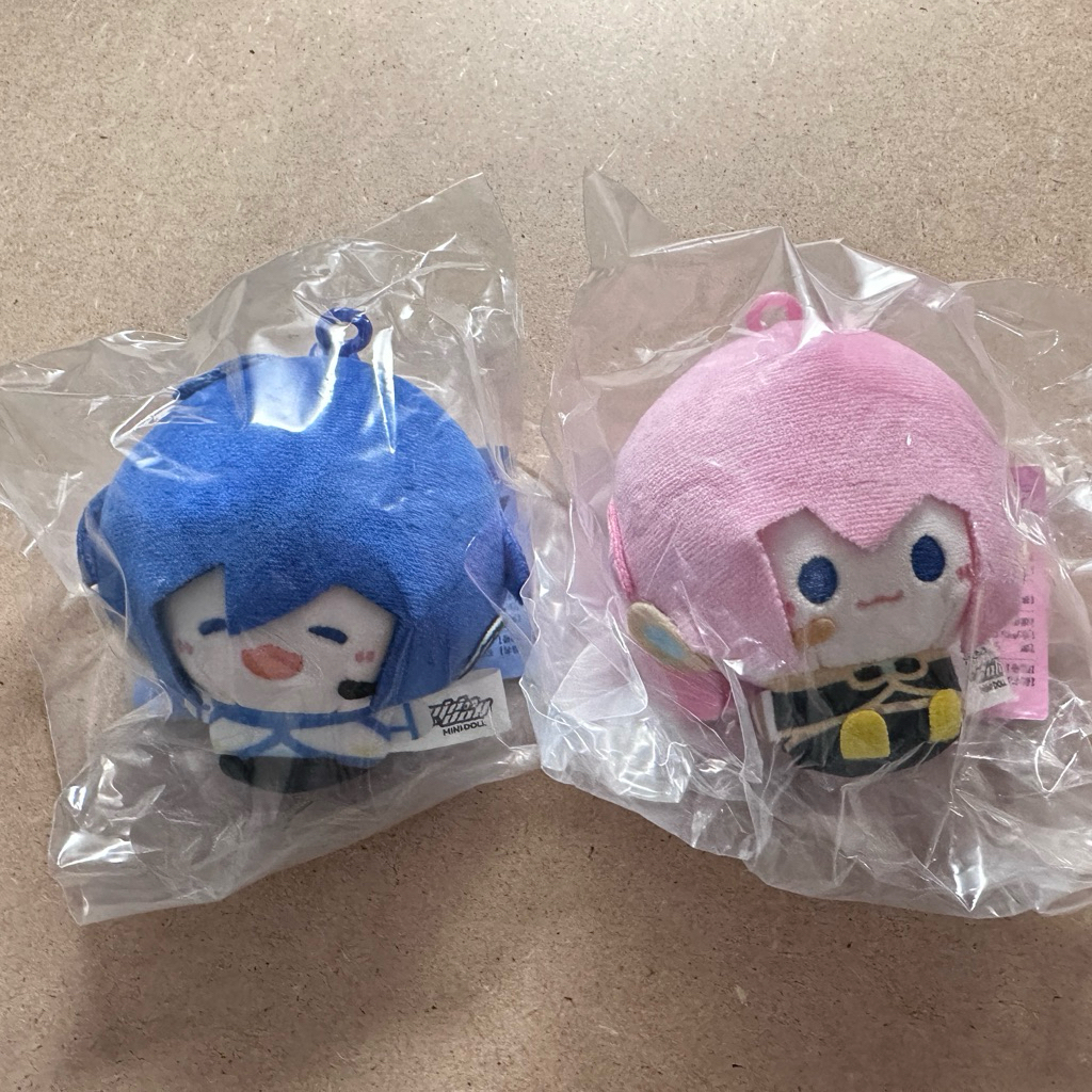 正版 初音未來 圓滾滾 MINIDOLL 鏡音鈴 鏡音連 初音 Kaito 巡音 絨毛 娃娃 吊飾