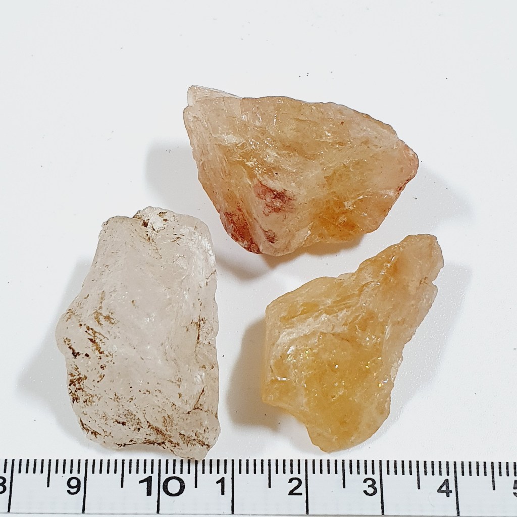 黃水晶 隨機出貨一入 原礦 石頭 原石 J926 地質 教學 實驗 標本 收藏 禮物 小礦標 礦石標本5 216