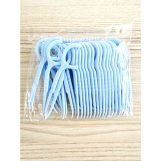 (現貨) JWH 家樂福超值牙線棒 (裡面小包裝單賣, 非販售此600支大包裝)