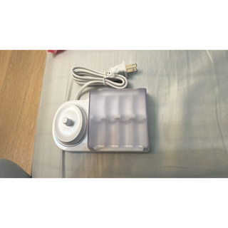 全新 德國百靈 歐樂B Oral-B 電動牙刷 原廠充電器 含四入牙刷架 Type 3757 OralB 110V