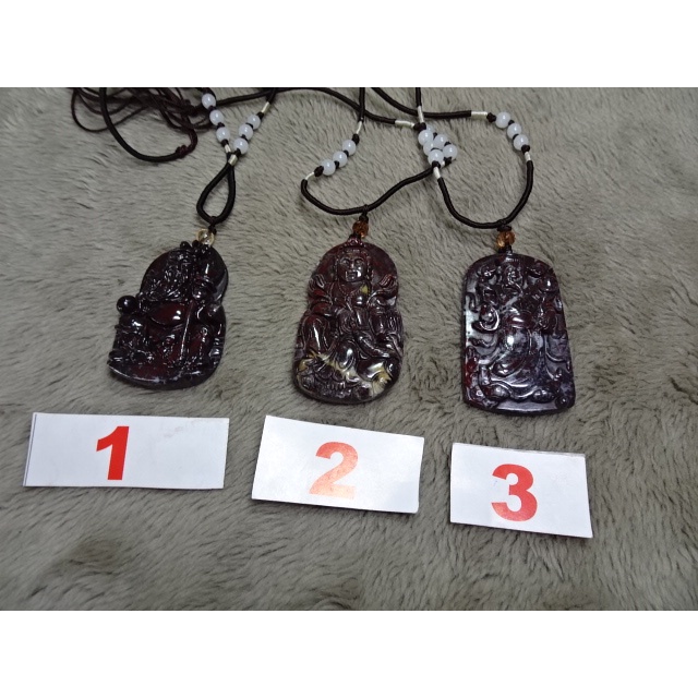 天然優黑底綣花總統石精雕（大刀關公*大彩帶觀音*大財神）→H842含繩