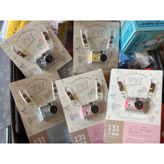現貨 日本 三麗鷗 Pieni 迷你相機 經典相機設計 超小型數位相機 kitty 美樂蒂 庫洛米 大耳狗 布丁狗
