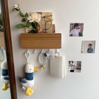 【限時特價】ins簡約木質壁掛收納盒日式玄關鑰匙牆壁掛鉤掛架創意免打孔金屬掛鉤置物架多功能實木收納架YYDS