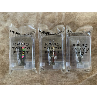 合售 KAWS Tokyo First Flayed Companion 日本展覽限定 鑰匙圈