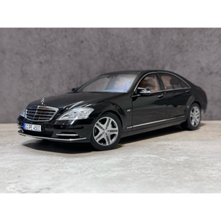 【Motorhelix】 1/18 Mercedes-Benz W221 S-Class 經典黑 1:18 模型車