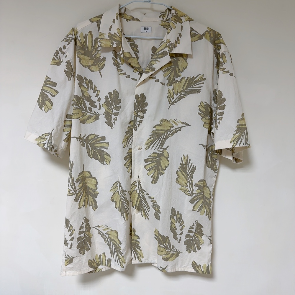 UNIQLO 優衣庫 男生 短袖襯衫 m號 薄襯衫 薄外套 夏日風情 海灘風