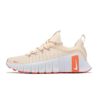 Nike Wmns Free Metcon 6 訓練鞋橘白女款 FJ7126-801