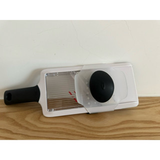 全新 美國OXO 可調式蔬果削片器(三種切片厚度_適用洗碗機)