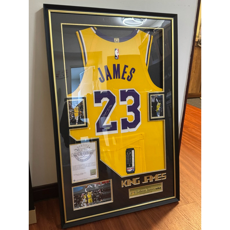 【簽名收藏家】｜現貨不用等｜NBA｜簽名球衣｜LeBron James 球員版湖人隊 簽名球衣