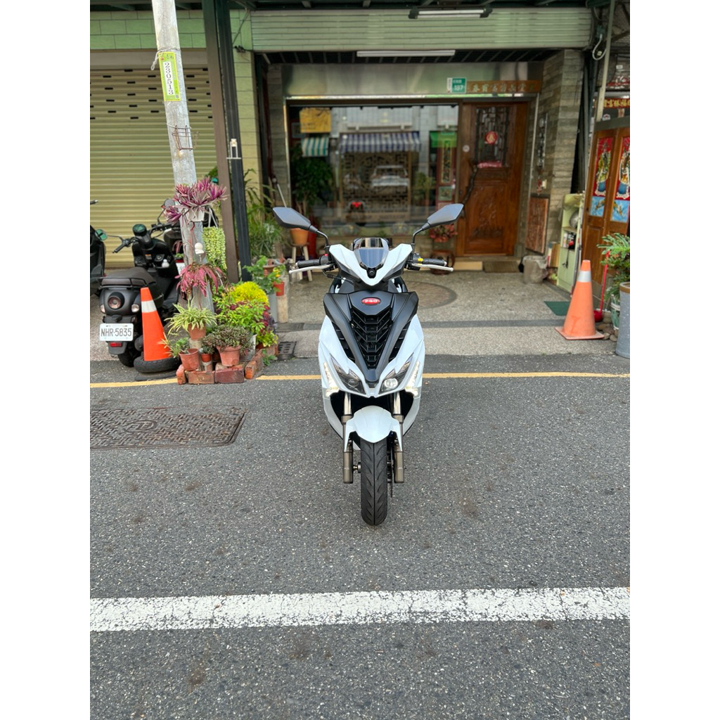 PGO原廠保固內2024年旗艦版TIG 170cc 二手機車 配有盲點監測跟胎壓偵測系統