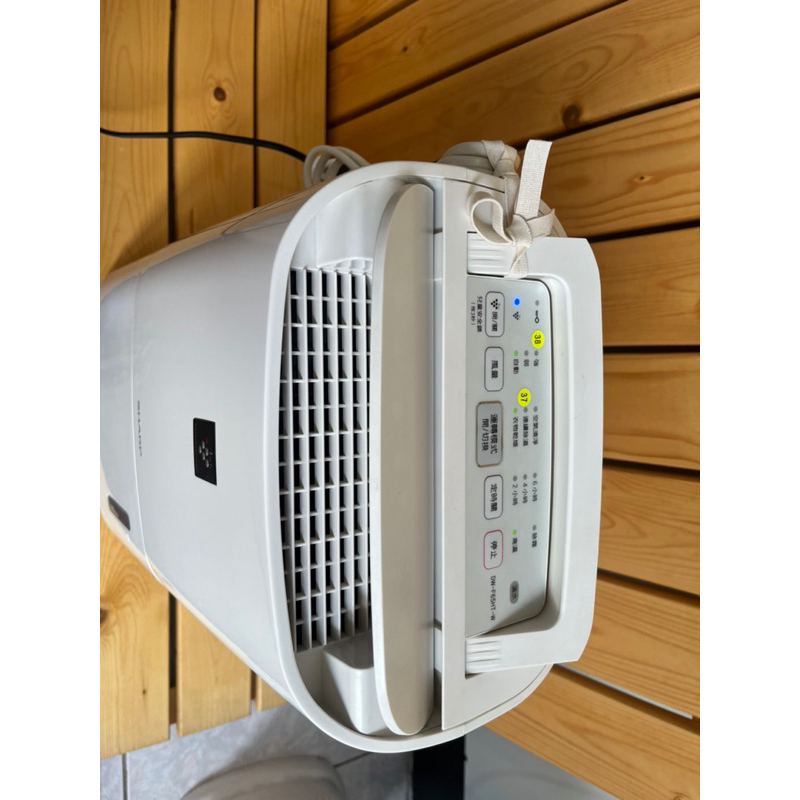 衣類乾燥機 除湿機 SHARP DW-F65HT-W 夏普SHARP DW-F65HT-W除濕機負離子空氣清淨全機已清洗乾淨/1級