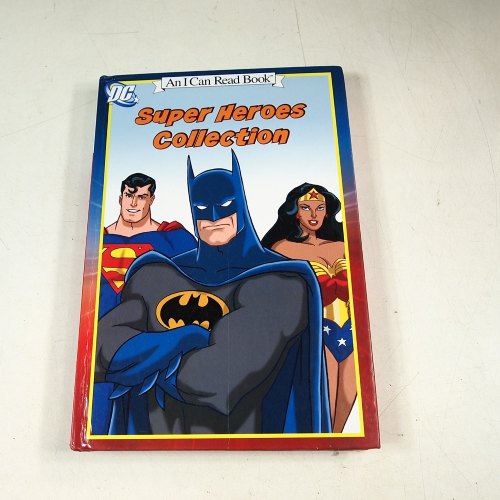 【考試院二手書】 《Super Heroes collection》│Sandy Creek │七成新(11F23)