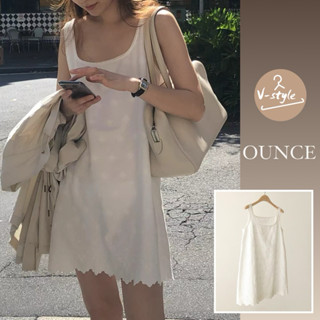 𝗢𝗨𝗡𝗖𝗘｜25新品🌼🧸V-style韓國代購 ｜蕾絲刺繡背心裙洋裝