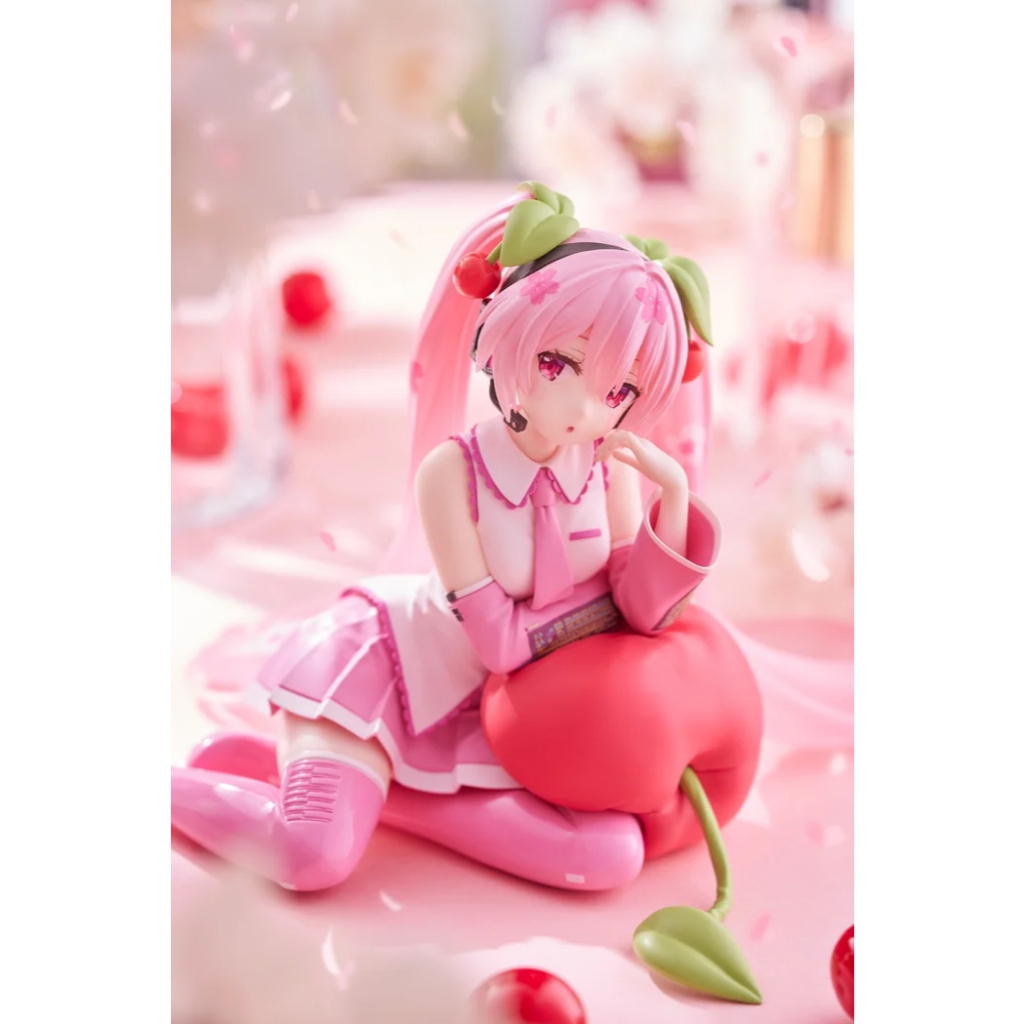 【RE】現貨 TAITO 景品 Desktop Cute 櫻初音 MIKU 櫻桃抱枕