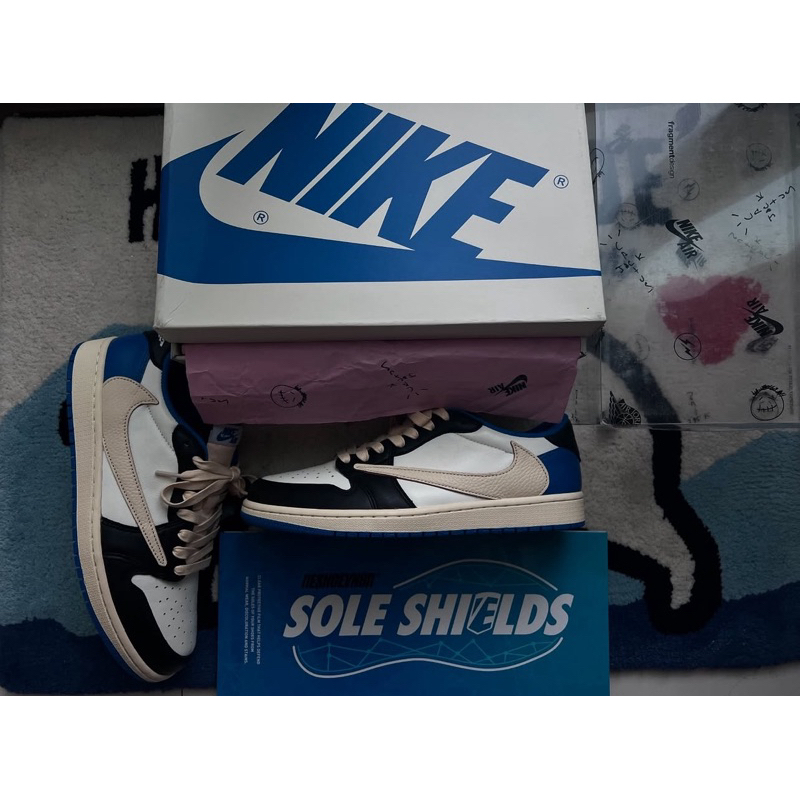 Travis Scott fragment  air jordan 1 low藤原浩倒勾