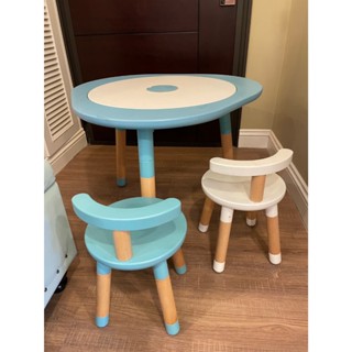 Stokke 挪威 MuTable V1 多功能遊戲桌含2張椅 (二手)