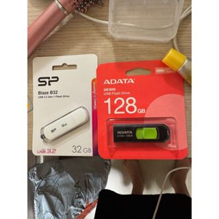 ADATA 威剛 UC300 128G Type-C USB3.2行動碟