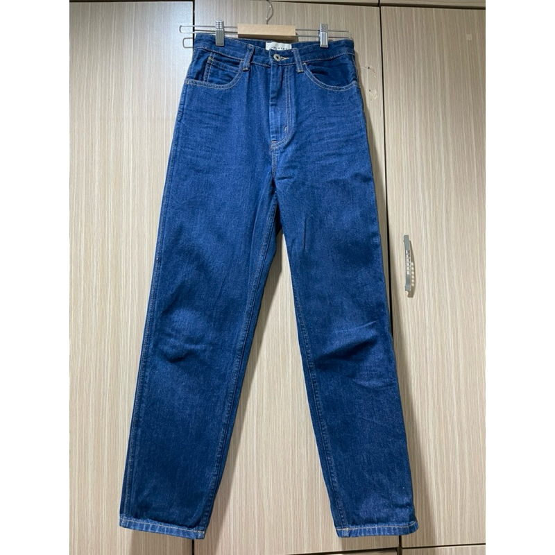 brodnyd 吃麵包 自製牛仔褲 近全新