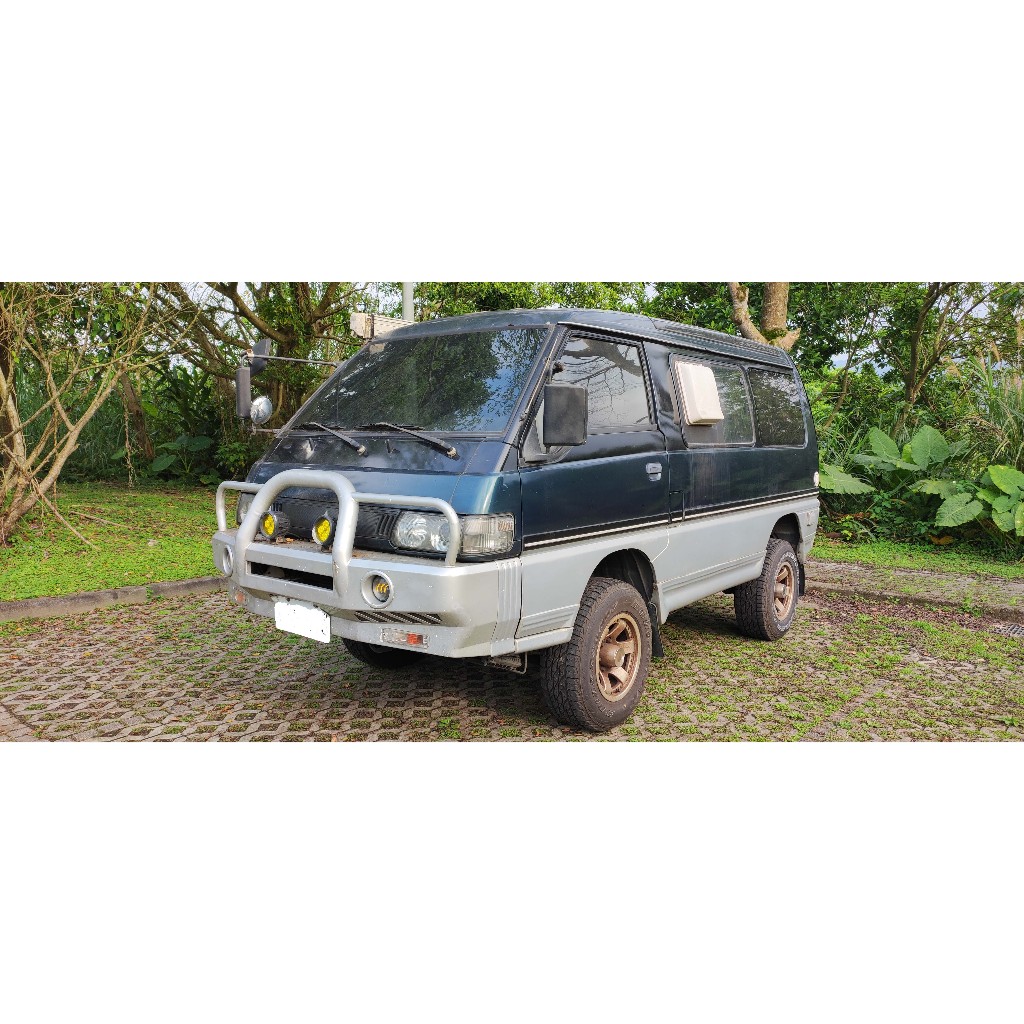 **三菱 得利卡 綠視界（綠世界）柴油 4WD 自排 露營車**