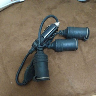 車用點煙器 一分三插頭 用不到隨便賣