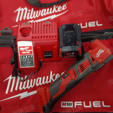 milwaukee米沃奇 充電式磨切機 萬用寶 2626 進口 二手外匯 美沃奇 miwaukee 18V 磨切機成色