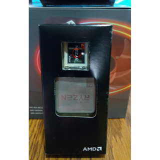 AMD R7 Ryzen 7 2700X CPU 3.7G AM4腳位 桌上型八核心處理器 (盒裝附原廠散熱器&風扇)