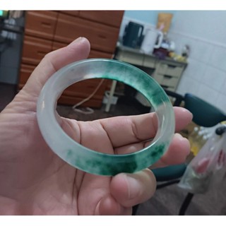 天然冰種飄花翡翠飄綠花陽綠手鐲內勁60mm