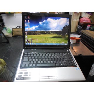 (二手) GIGABYTE 14吋~筆記型電腦~型號Q1458M (附電源變壓器+筆電專用包)