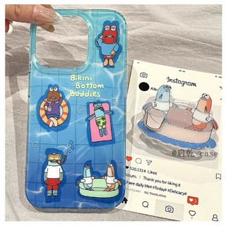 夏日沙灘醜魚 水桶支架 適用iPhone16 15 14 13 Pro Max 手機殼 全包光面硬殼