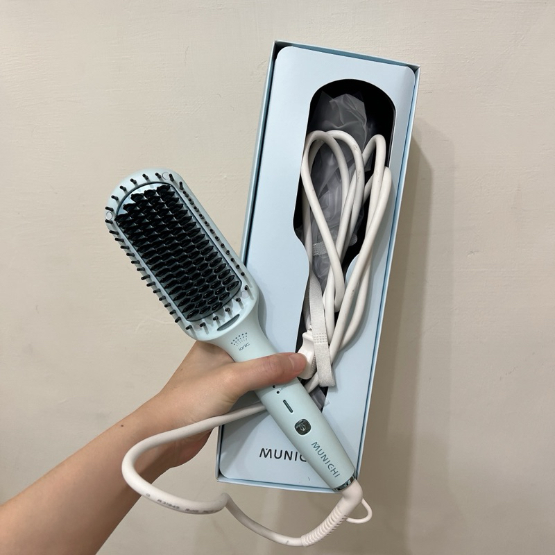 MUNICHI 沐尼黑 國際電壓ION負離子溫控直髮梳(MMC-QQ2)