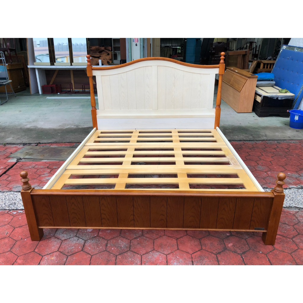 【全省二手貨】二手家具*實木鄉村風 King size 6x7尺床架 雙人特大床˙架 6*7床架 床座 床框 床底 床架