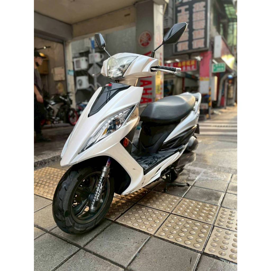 2016年新G6 150  改Gjms後避震，牛王合格排氣管 (已登陸）