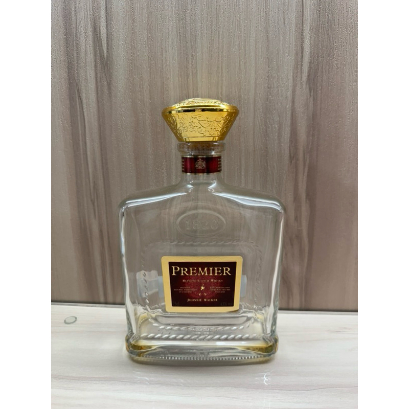 約翰走路尊爵蘇格蘭威士忌 johnnie walker premier 1820 /空酒瓶/花瓶/收藏 酒店擺飾
