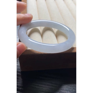 冰種淡春彩白月光圓條手鐲❤️a貨翡翠