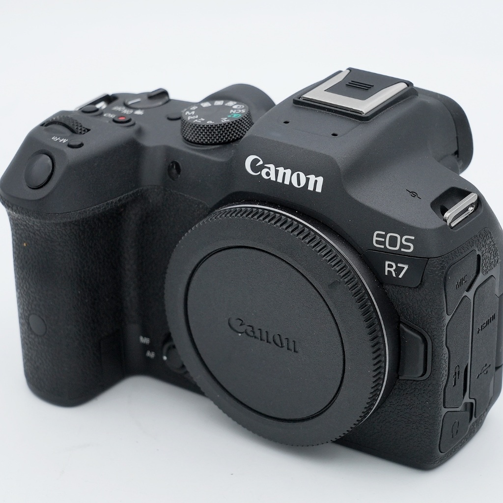 【明昌】【中古二手】公司貨 CANON R7 單機身 快門數32000以內 保固到2026.05 外觀極新 中古2手