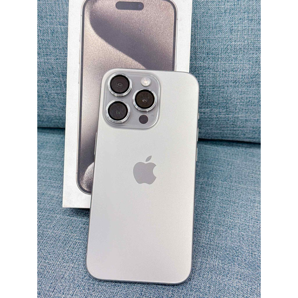 二手iPhone 15 pro 128G 鈦色